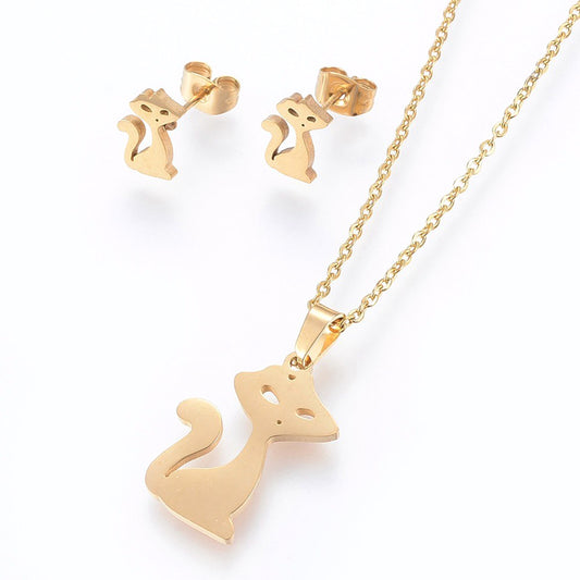 Anhänger mit Kette und Ohrstecker