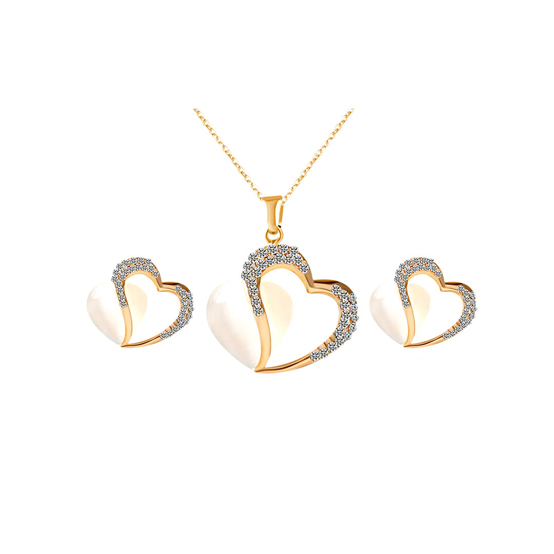 Anhänger mit Kette und Ohrstecker