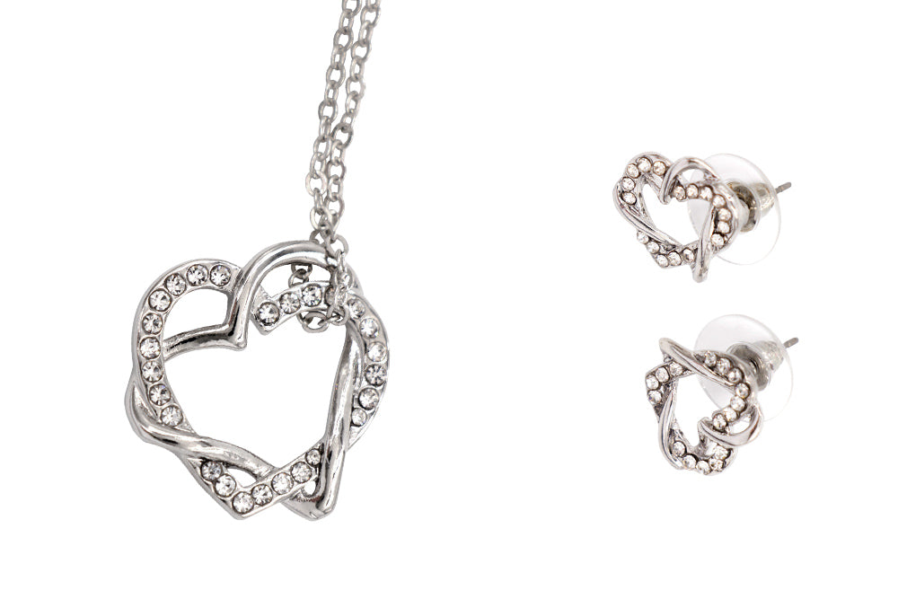 Anhänger mit Kette + Ohrstecker