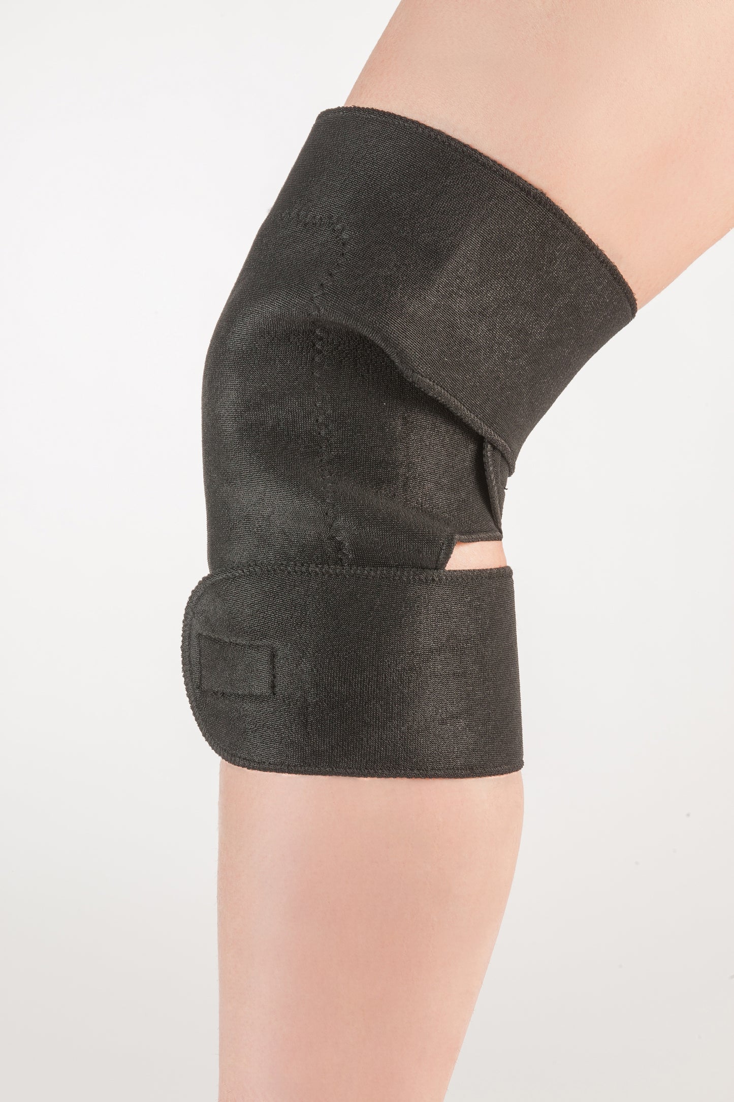 Kniebandage schwarz mit Magnet -Turmalin B-08